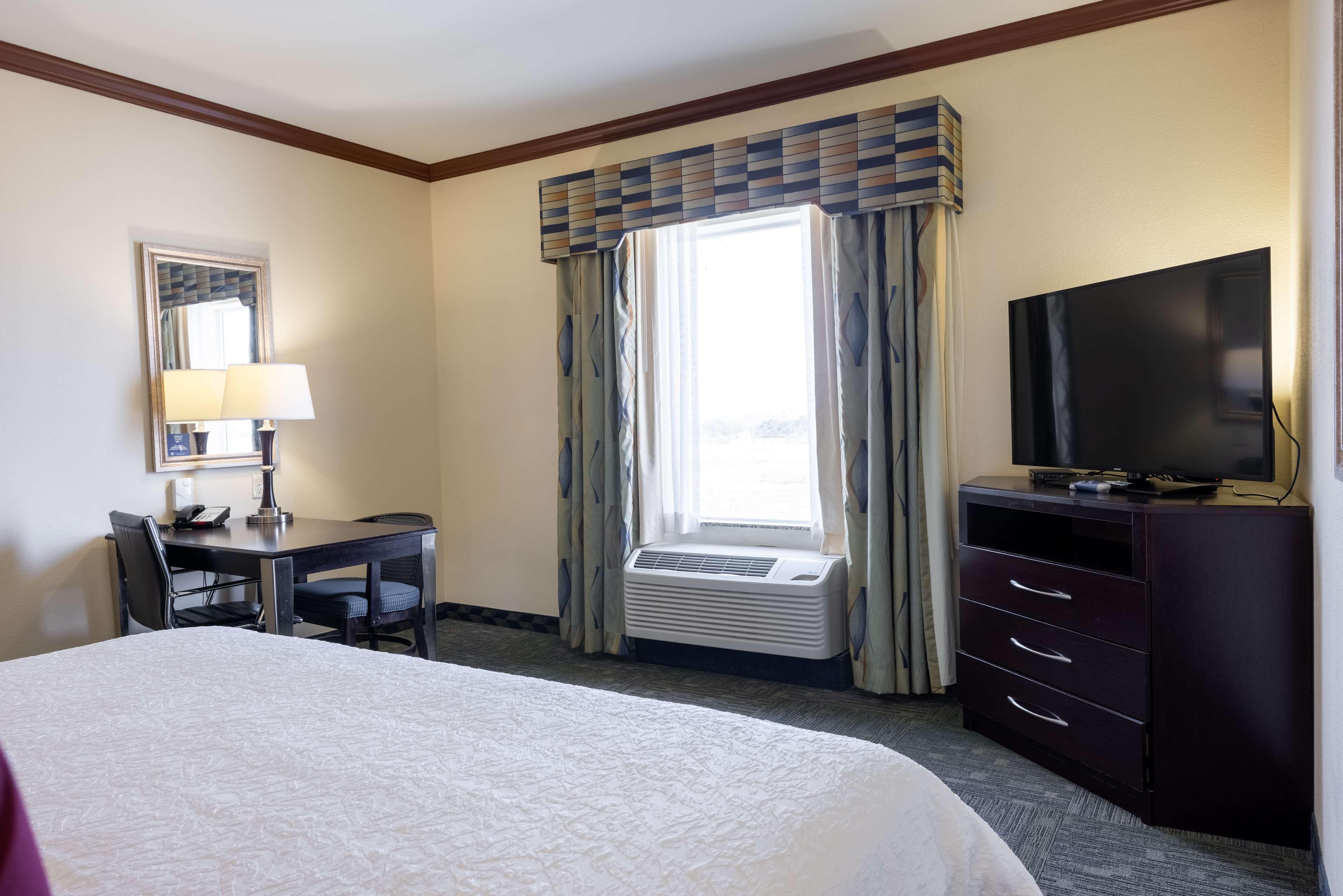 Hampton Inn Alice Exteriör bild