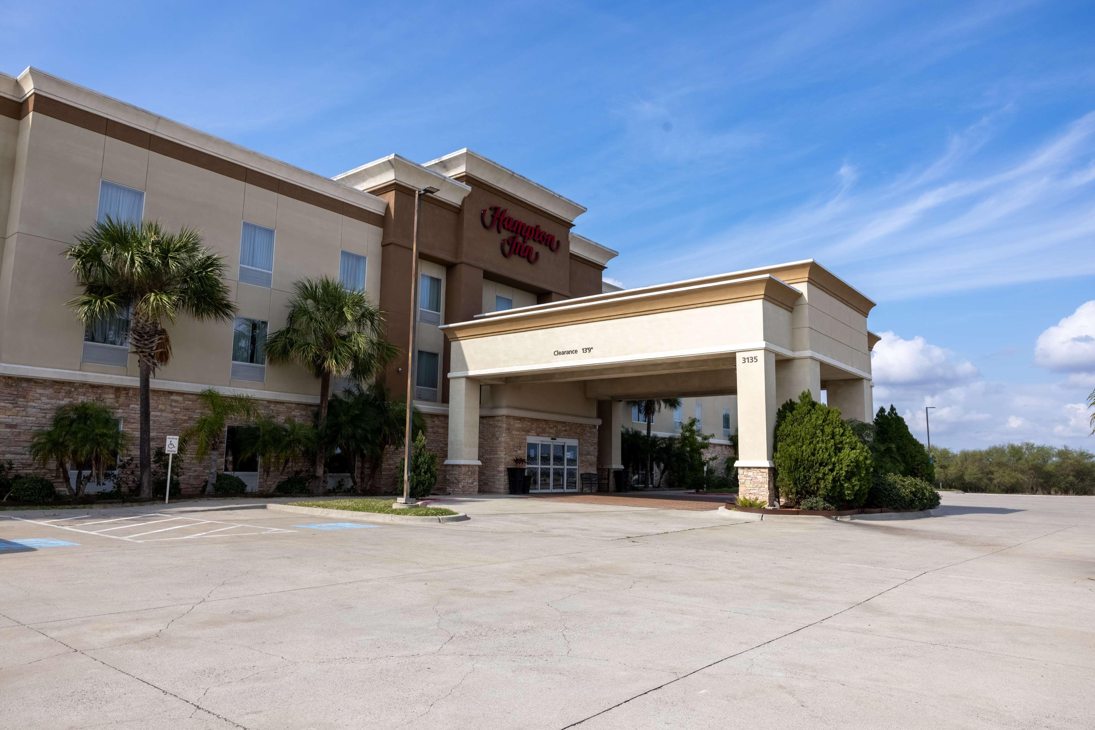 Hampton Inn Alice Exteriör bild