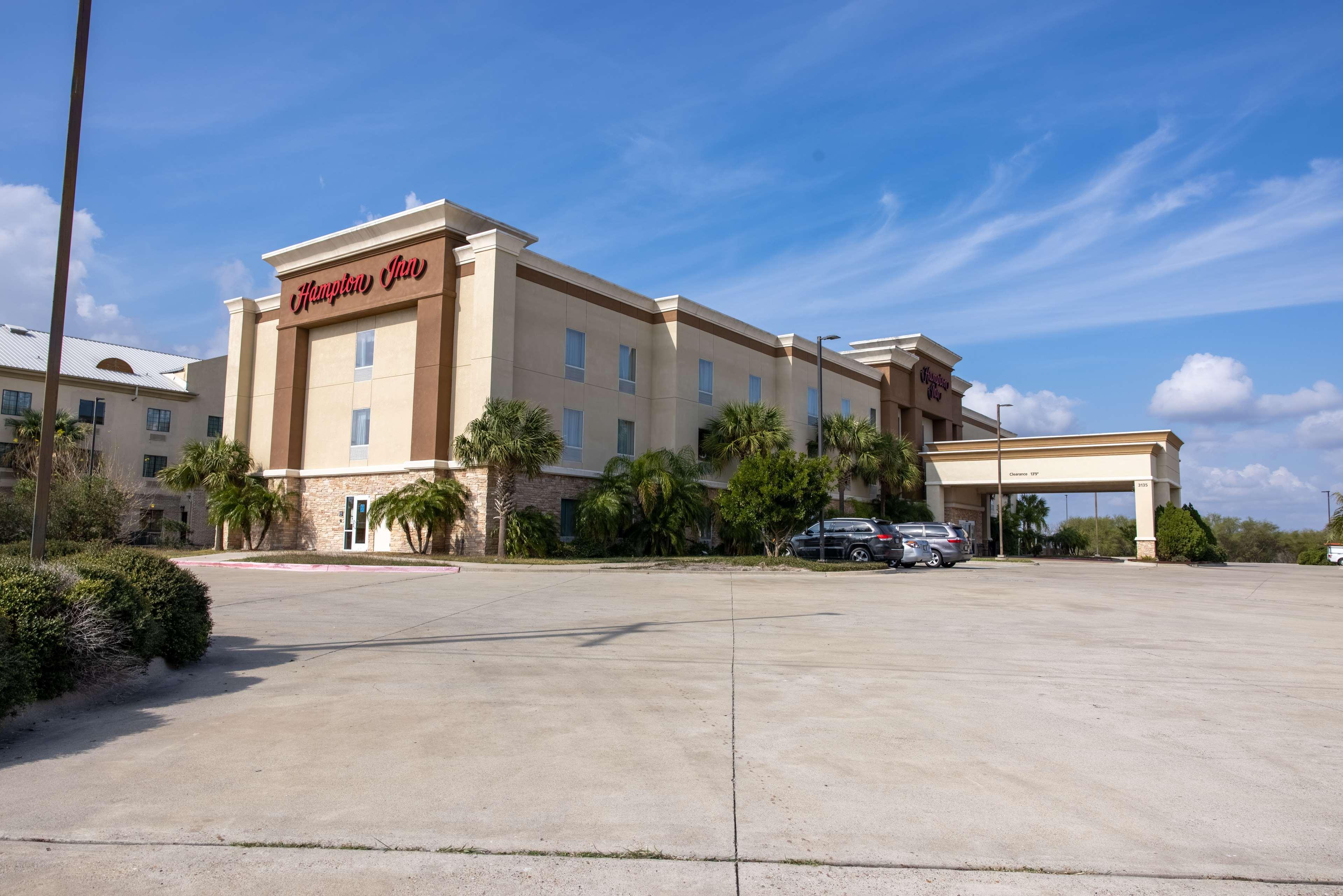 Hampton Inn Alice Exteriör bild